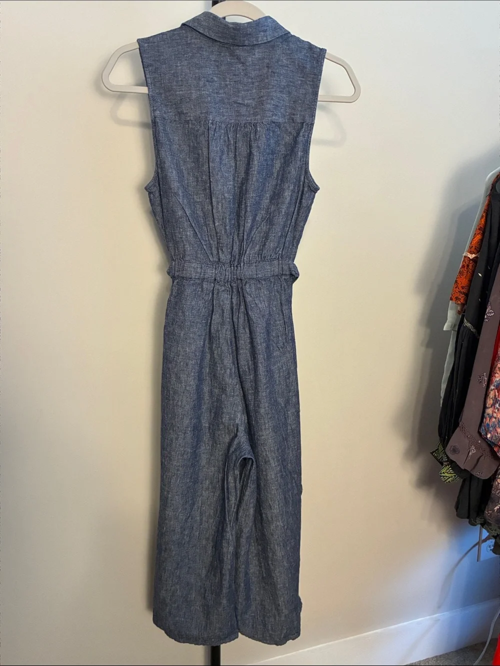 Banana Republic Blue Linen Blend Chambray Wide Leg Sleeveless Jumpsuit Size 8p